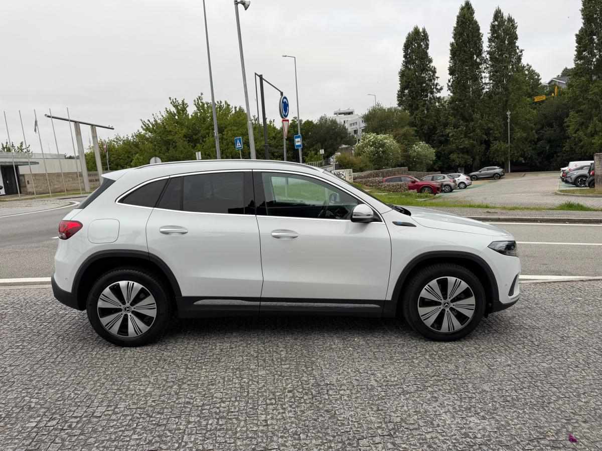 mercedes-benz-eqa-2022-eletrico-0cc