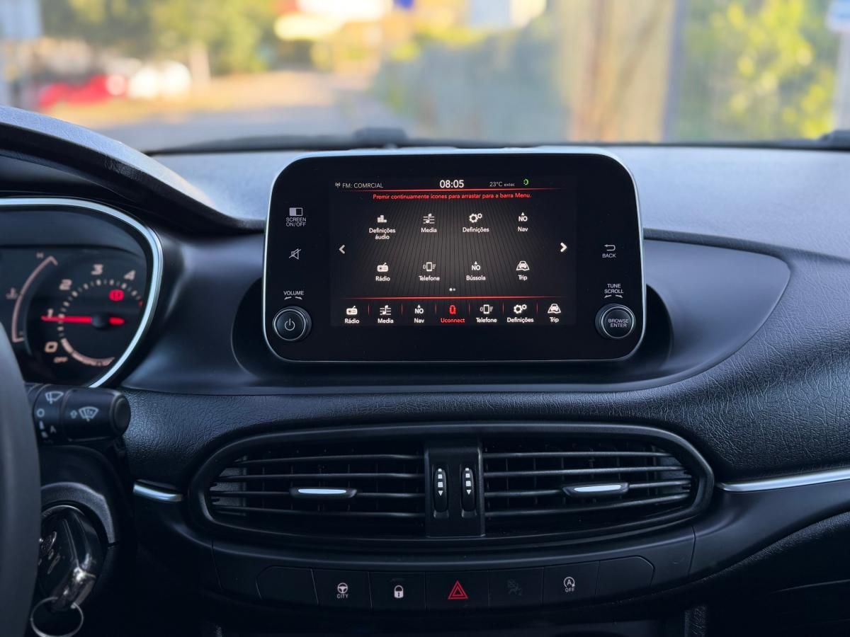 fiat-tipo-station-wagon-2018-diesel-1248cc