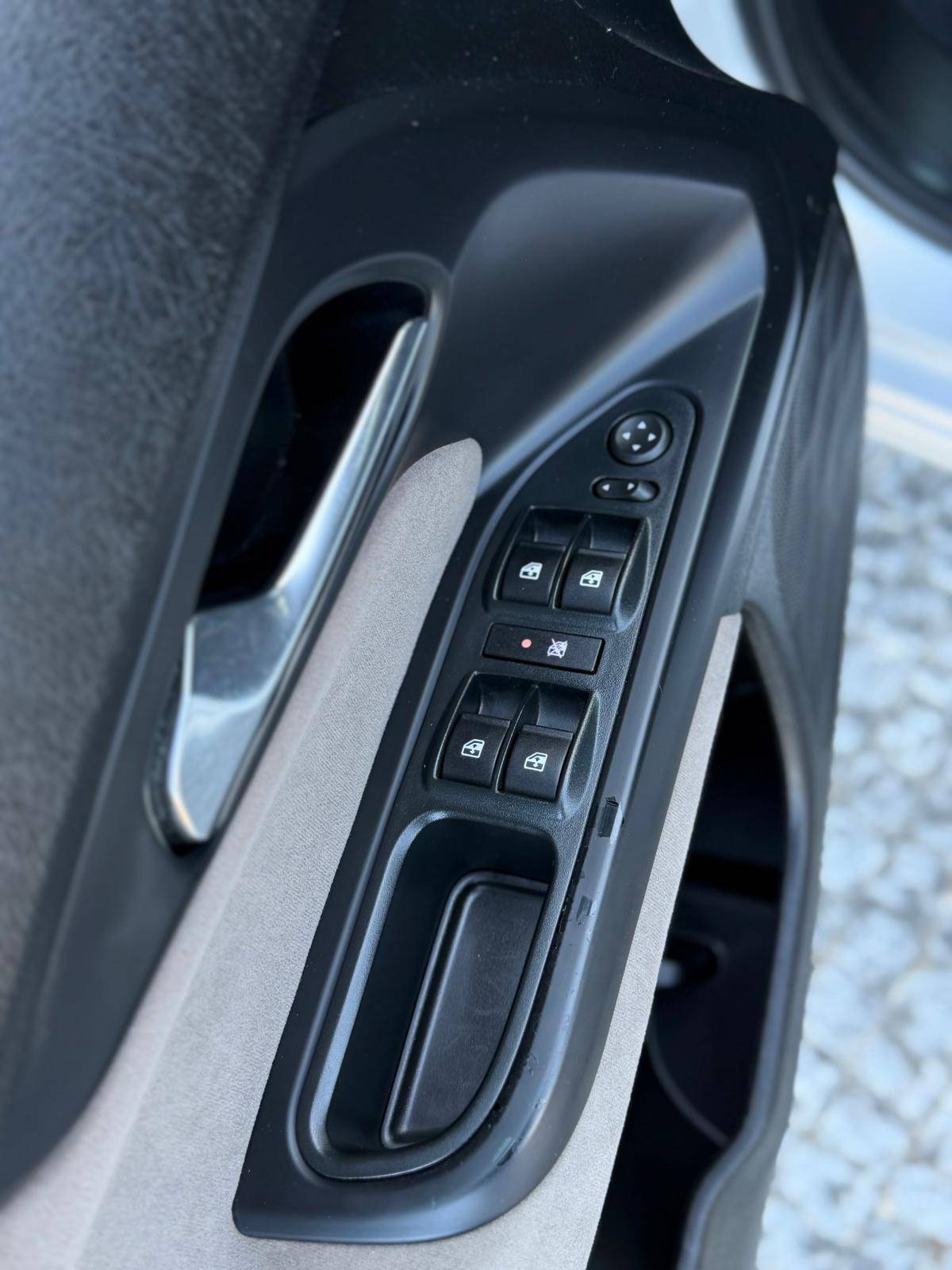 fiat-tipo-station-wagon-2018-diesel-1248cc