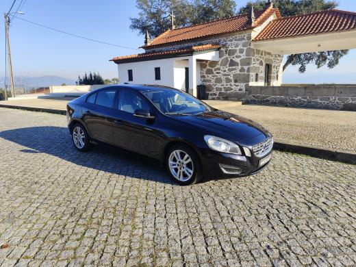 volvo-s60-2011-diesel-1560cc