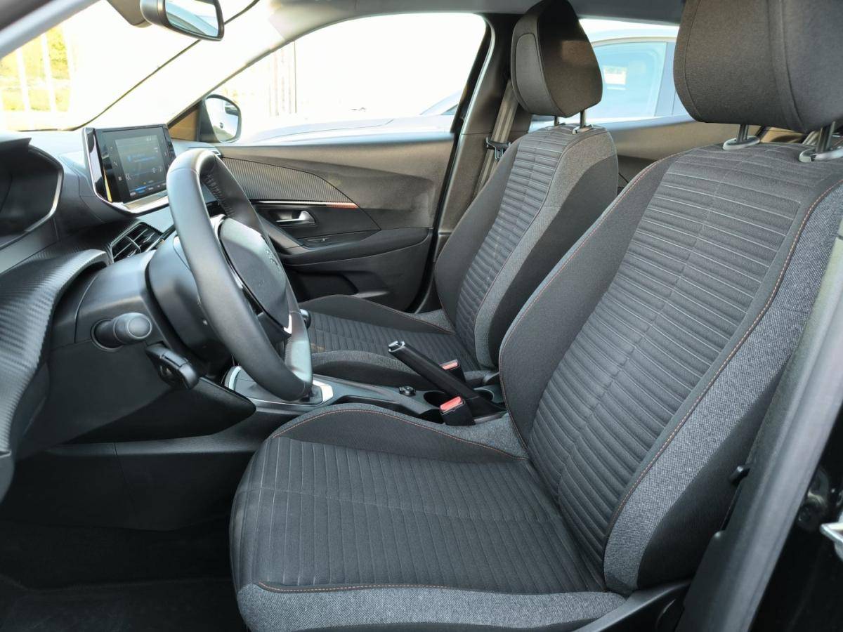 peugeot-2008-2021-diesel-1499cc