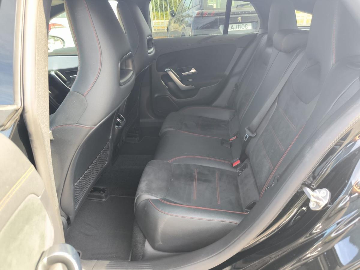 mercedes-benz-cla-2022-hibrido-1332cc