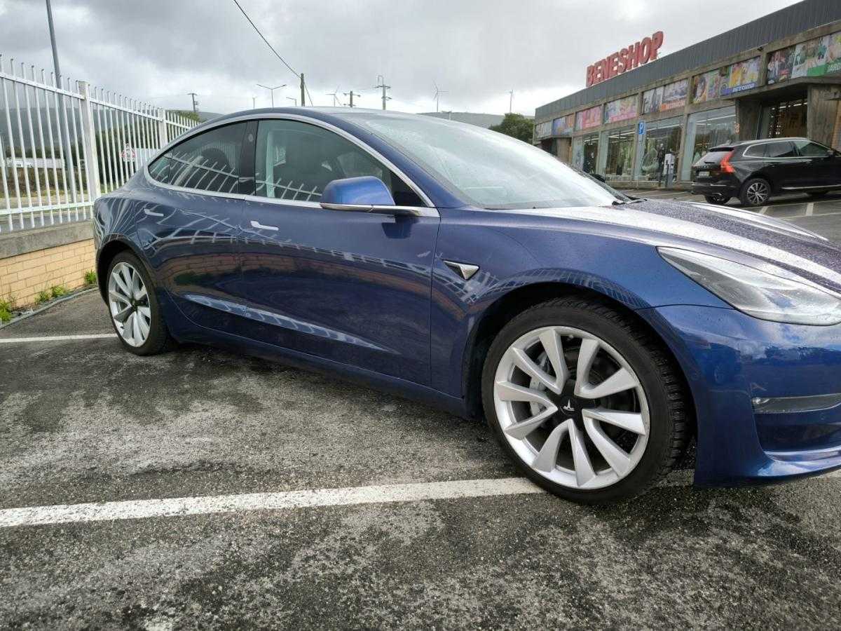 tesla-model-3-2019-eletrico-0cc