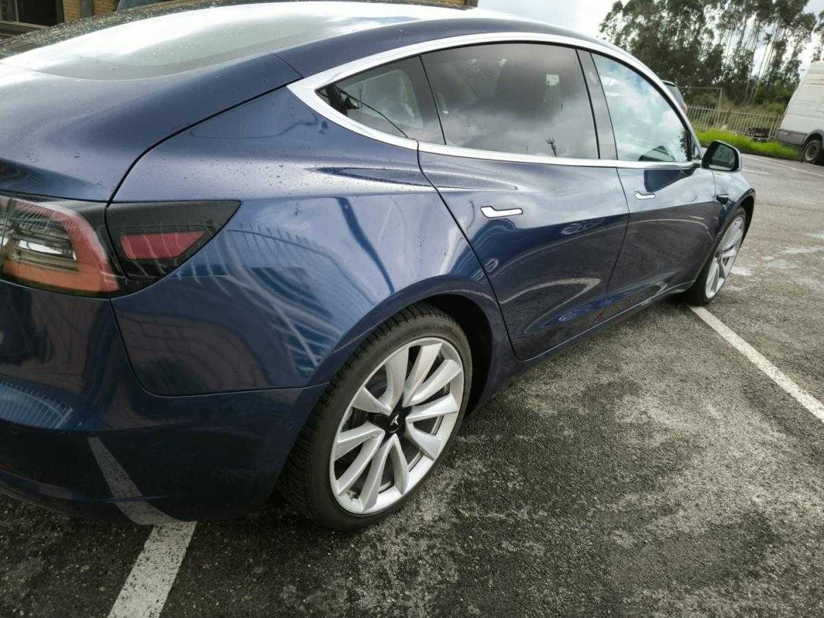 tesla-model-3-2019-eletrico-0cc