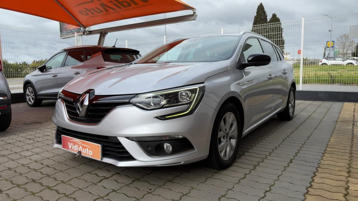 renault-megane-sport-tourer-2019-diesel-1461cc