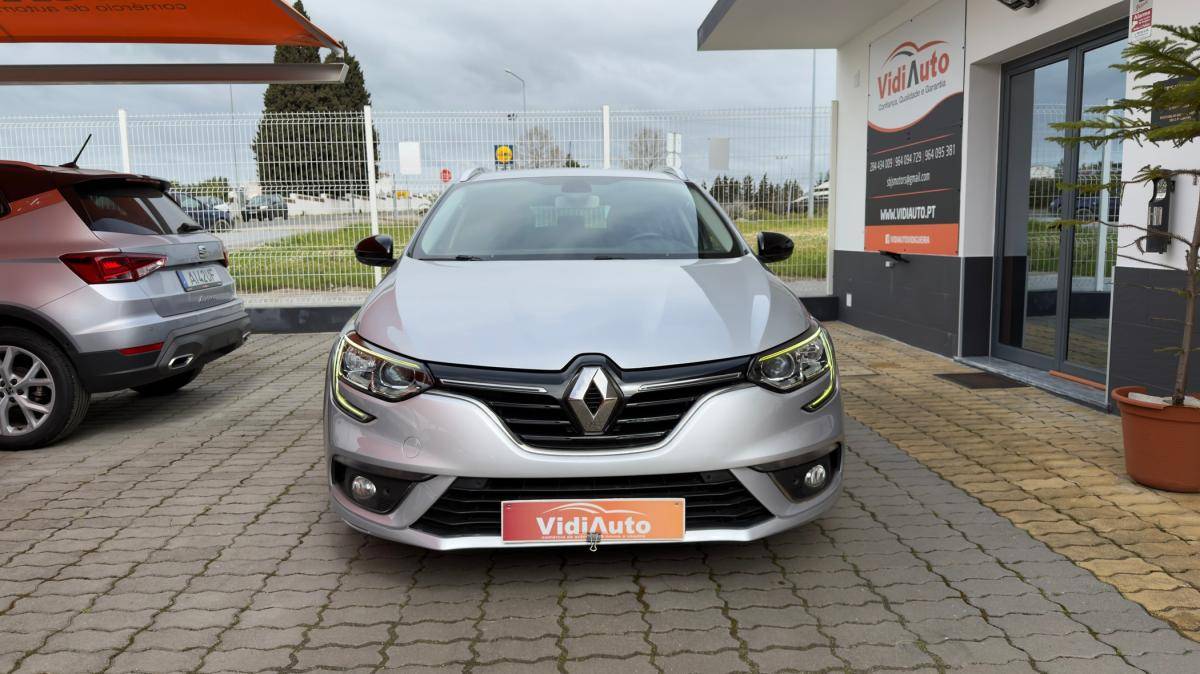 renault-megane-sport-tourer-2019-diesel-1461cc
