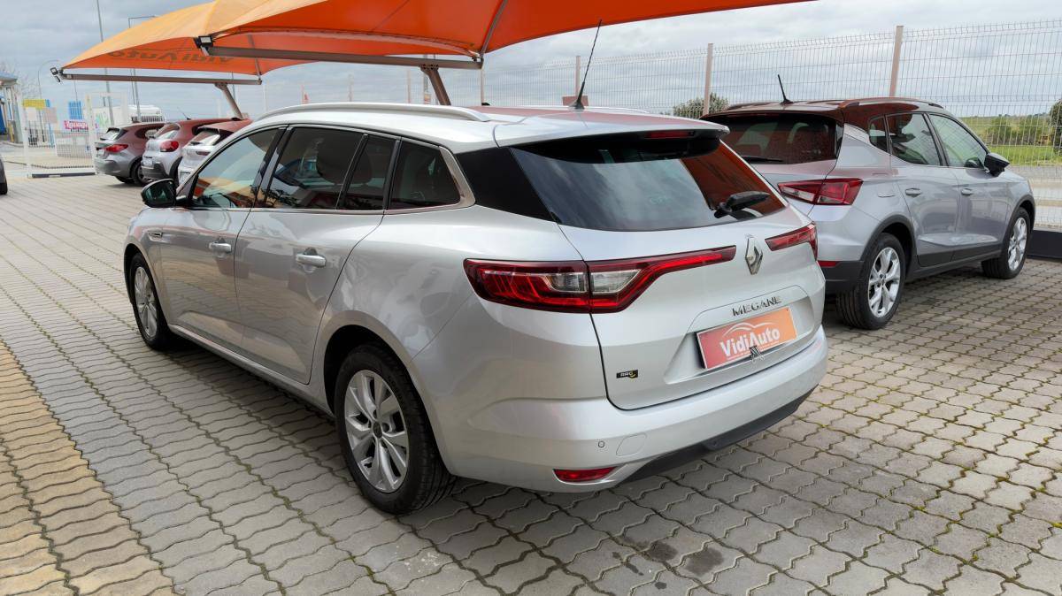 renault-megane-sport-tourer-2019-diesel-1461cc