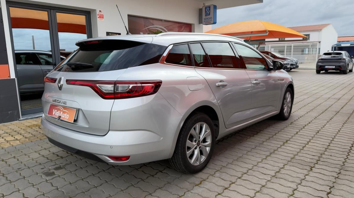 renault-megane-sport-tourer-2019-diesel-1461cc
