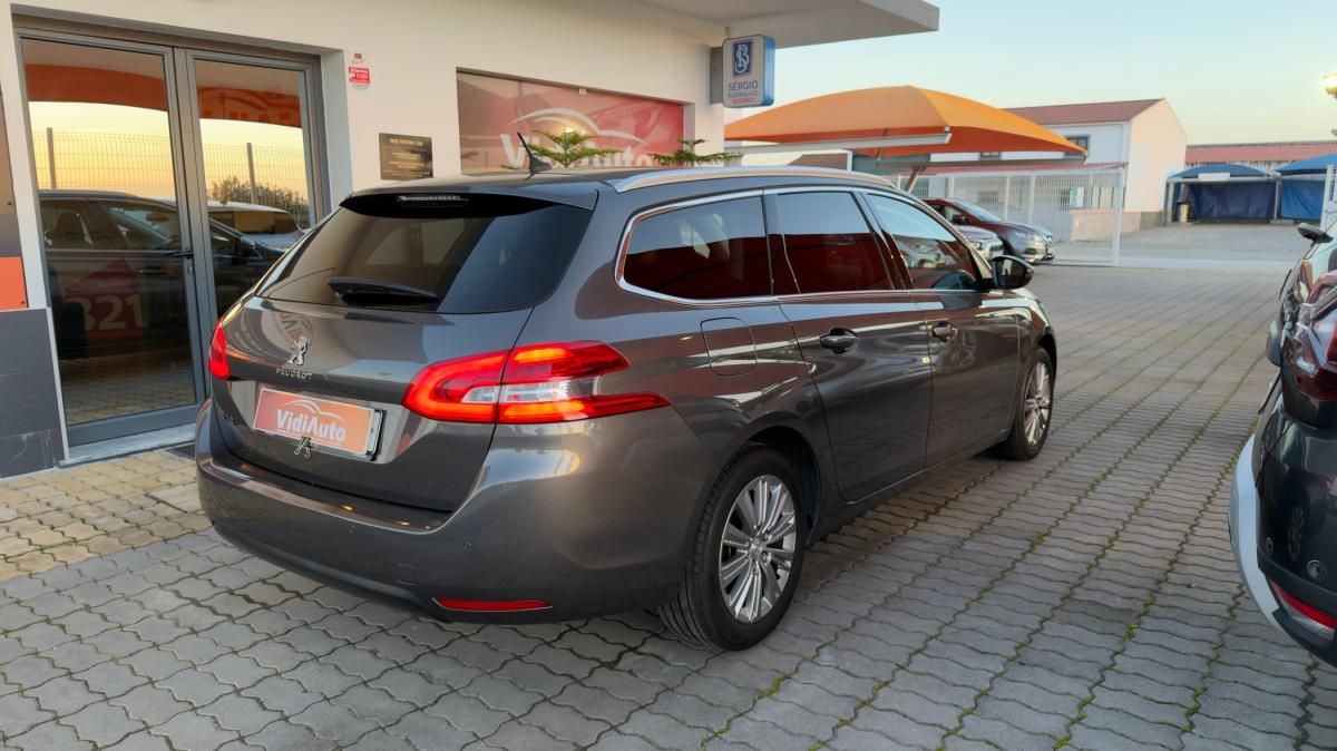 peugeot-308-sw-2021-gasolina-1199cc