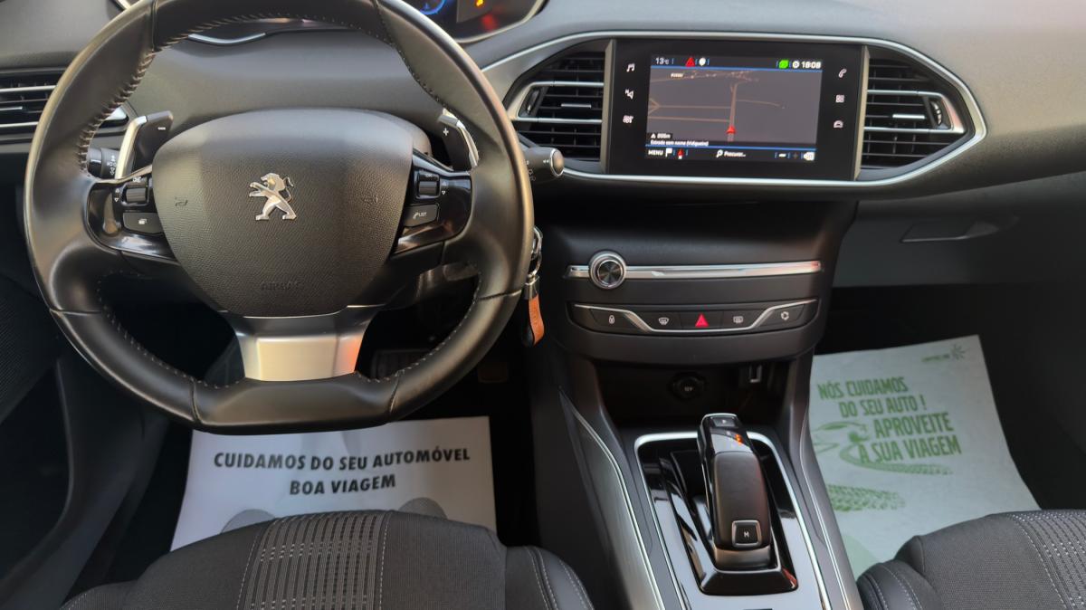 peugeot-308-sw-2021-gasolina-1199cc