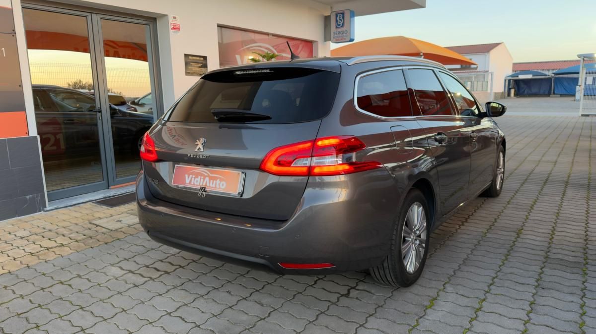 peugeot-308-sw-2021-gasolina-1199cc