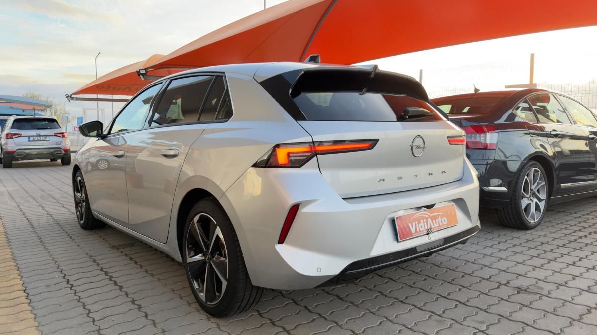 opel-astra-2023-gasolina-1199cc