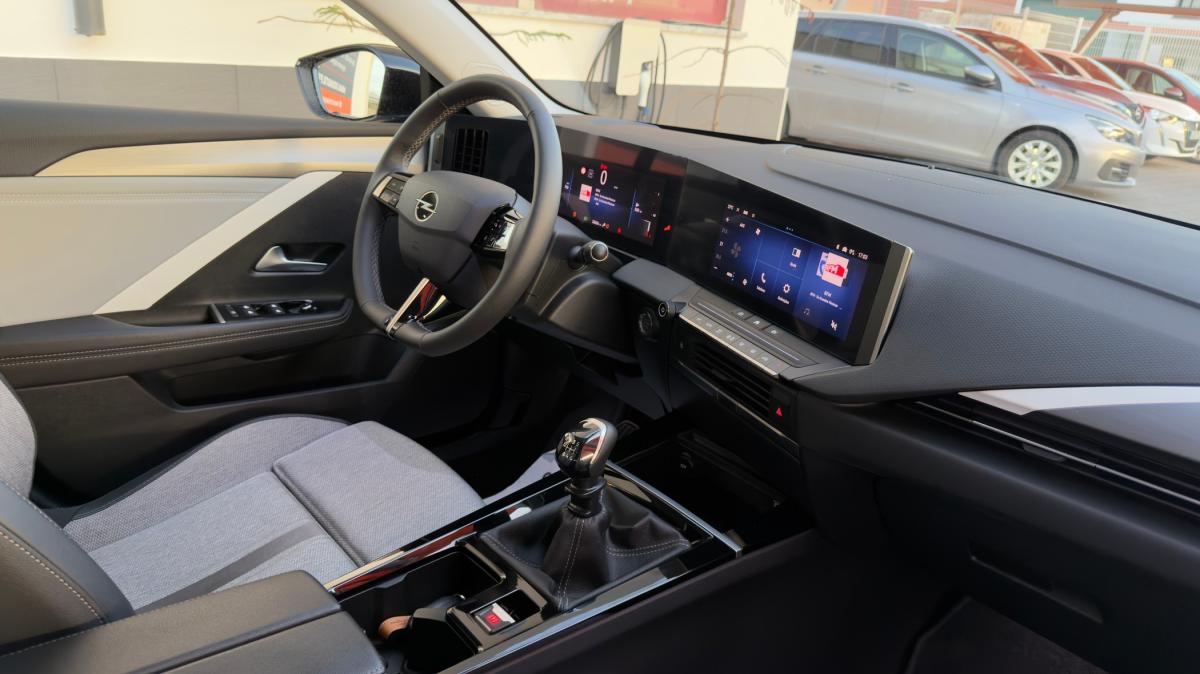 opel-astra-2023-gasolina-1199cc