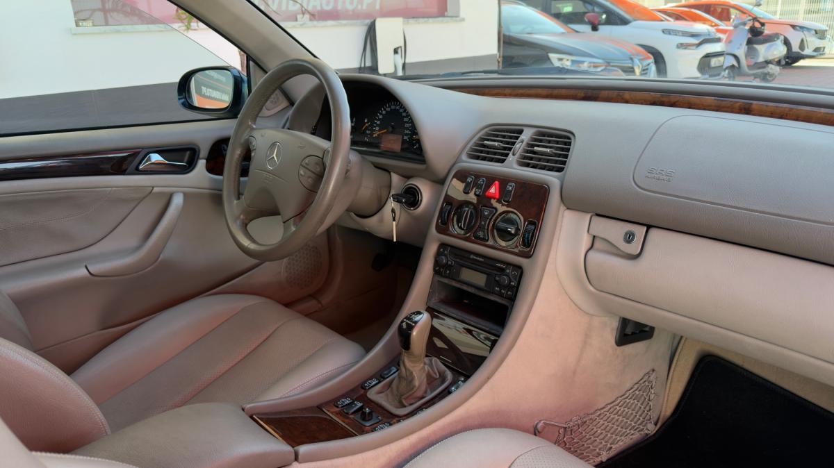 mercedes-benz-clk-2002-gasolina-1998cc