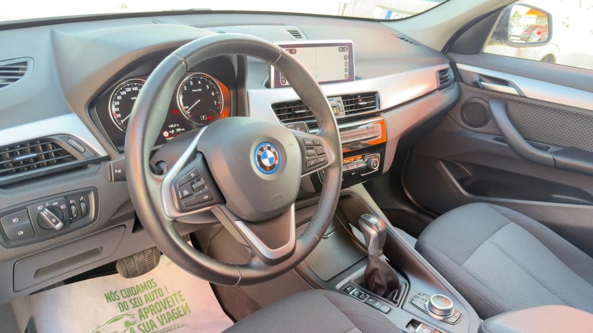 bmw-x1-2022-hibrido-a-gasolina-1499cc