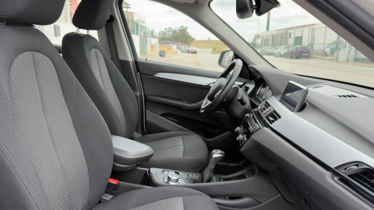 bmw-x1-2022-hibrido-a-gasolina-1499cc