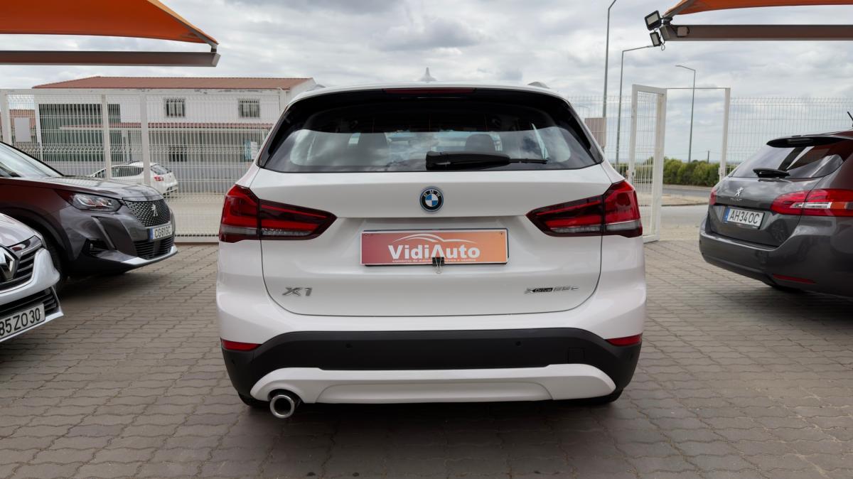 bmw-x1-2022-hibrido-a-gasolina-1499cc