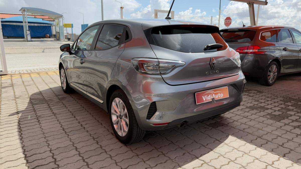 renault-clio-2024-gasolina-999cc