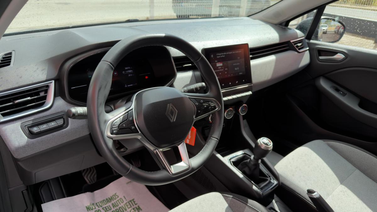 renault-clio-2024-gasolina-999cc