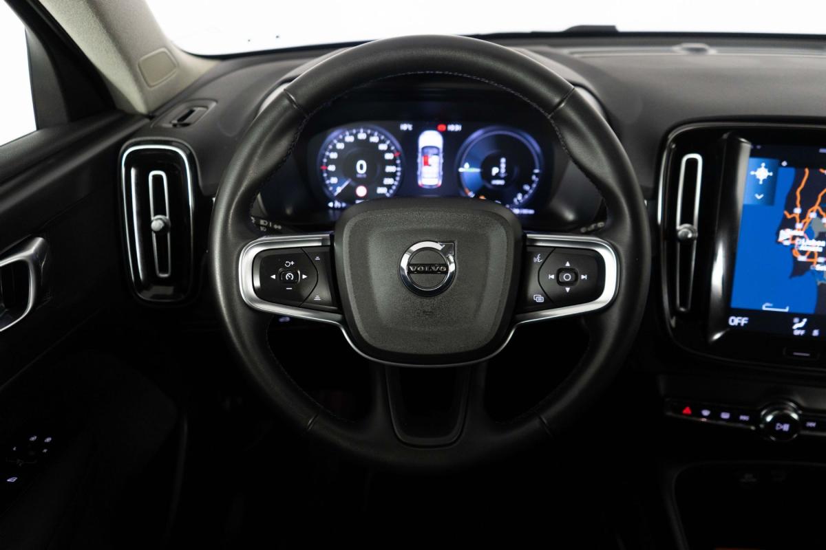 volvo-xc40-2022-hibrido-a-gasolina-1477cc