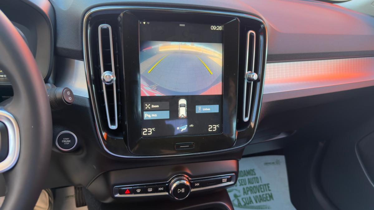 volvo-xc40-2022-hibrido-a-gasolina-1477cc
