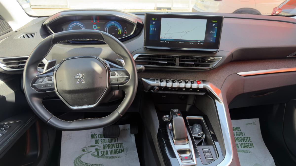 peugeot-3008-2022-hibrido-a-gasolina-1598cc