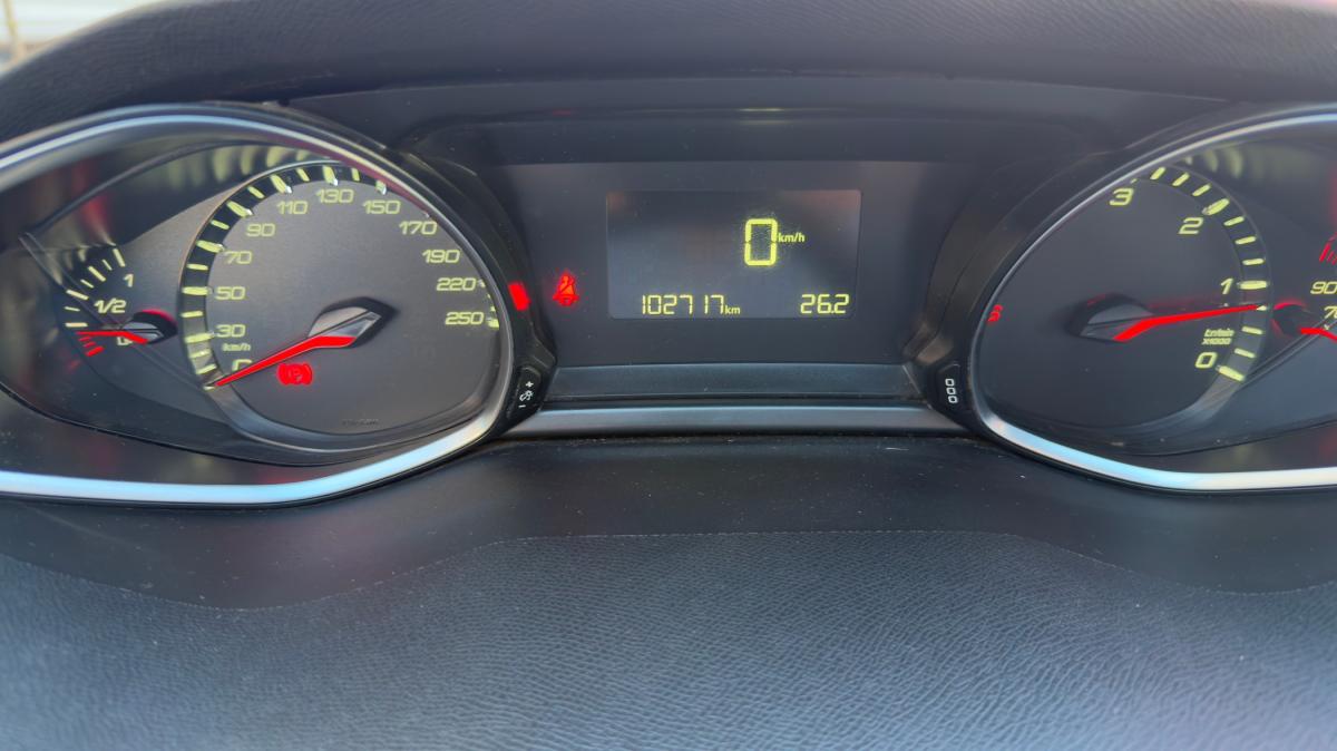 peugeot-308-sw-2017-diesel-1560cc
