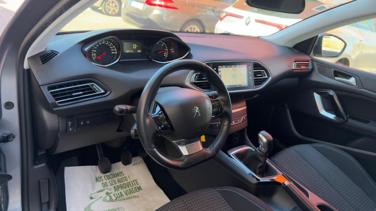 peugeot-308-sw-2017-diesel-1560cc