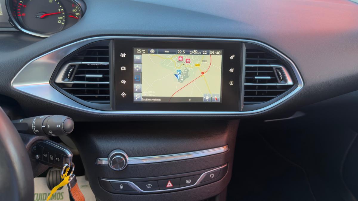 peugeot-308-sw-2017-diesel-1560cc