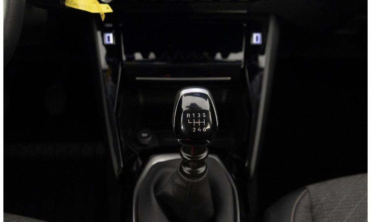 peugeot-208-2025-gasolina-1199cc