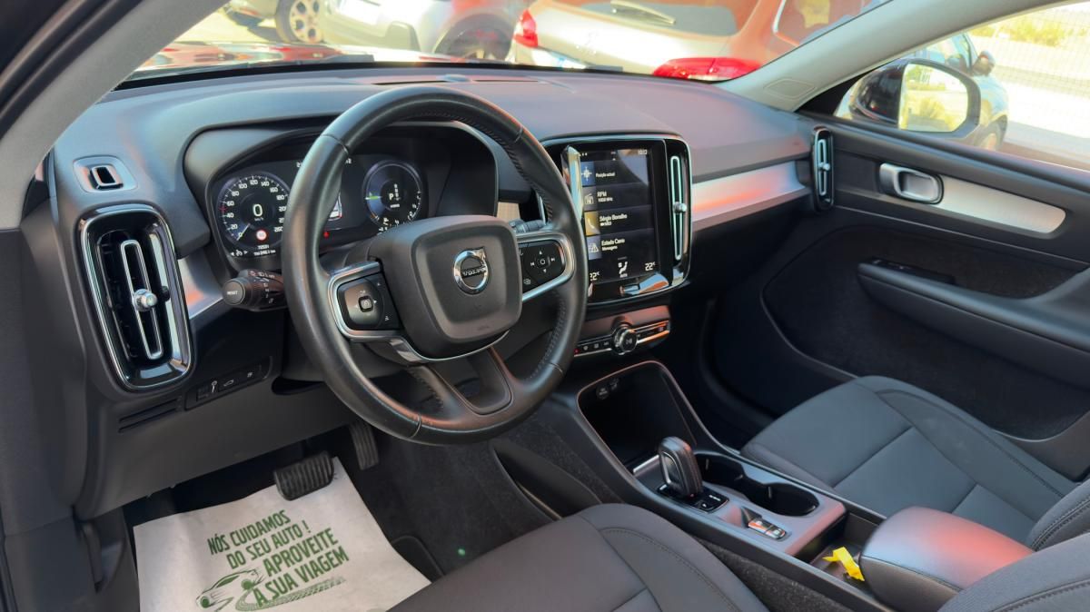 volvo-xc40-2021-hibrido-a-gasolina-1477cc