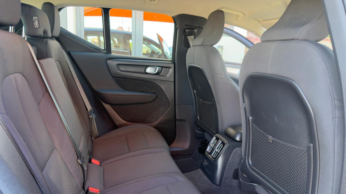 volvo-xc40-2021-hibrido-a-gasolina-1477cc