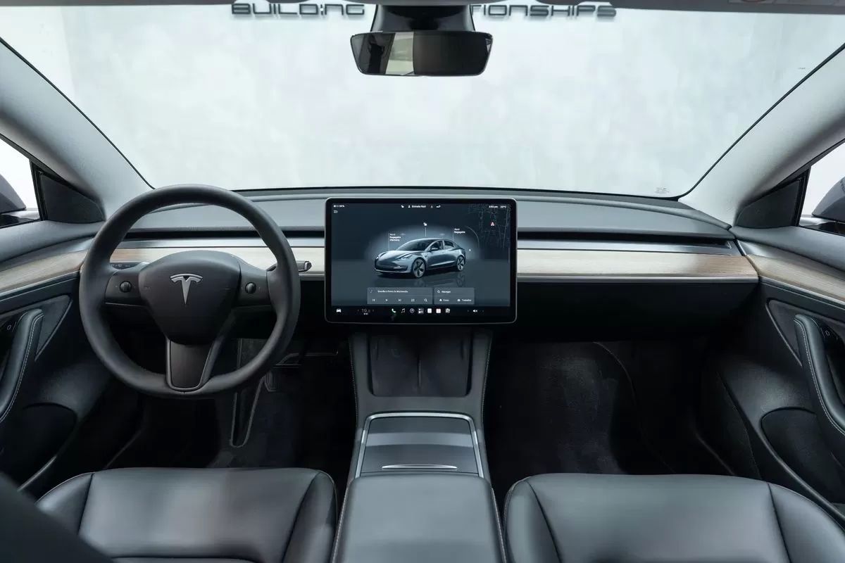 tesla-model-3-2023-eletrico-0cc