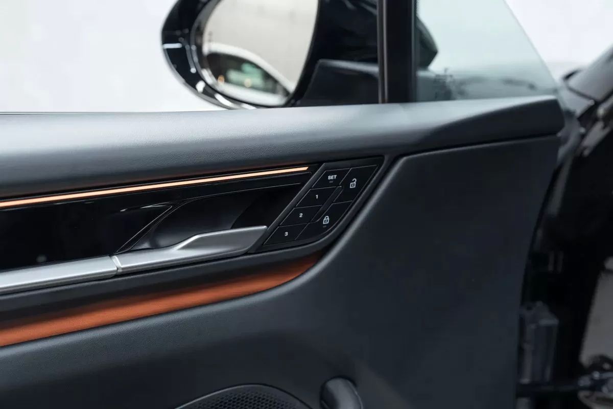 porsche-macan-2025-eletrico-0cc