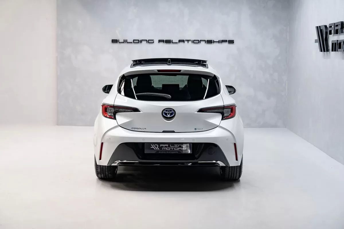 toyota-corolla-2024-hibrido-a-gasolina-1798cc