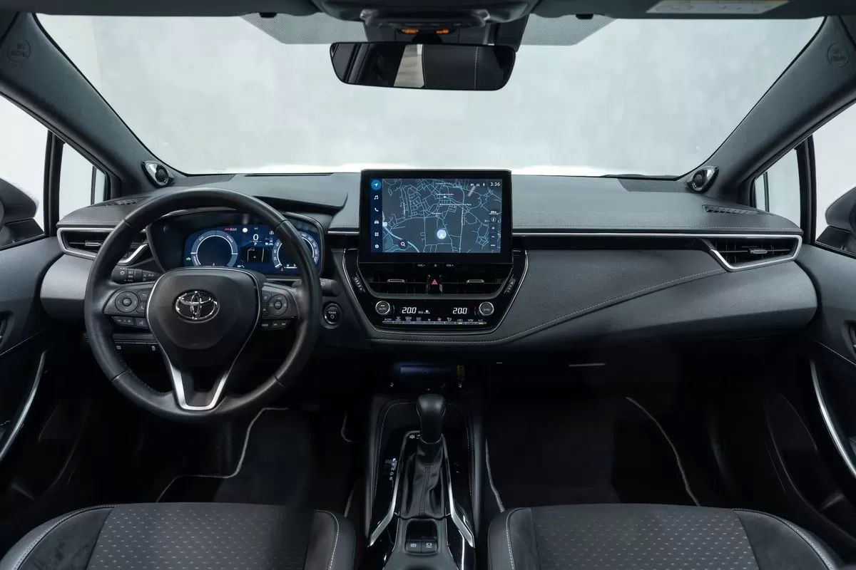 toyota-corolla-2024-hibrido-a-gasolina-1798cc