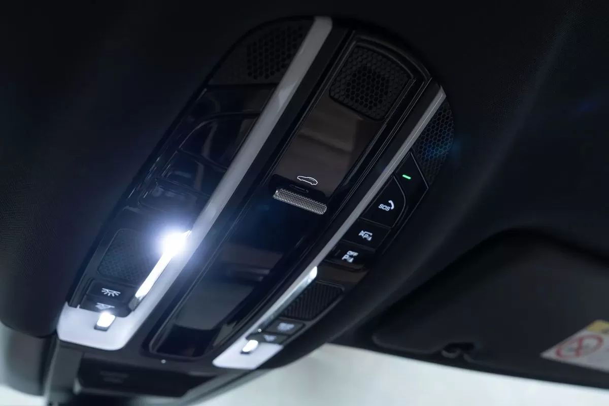 porsche-cayenne-2022-hibrido-2995cc