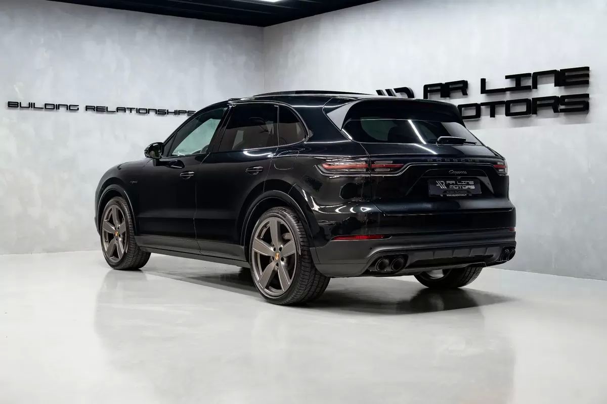 porsche-cayenne-2023-hibrido-2995cc