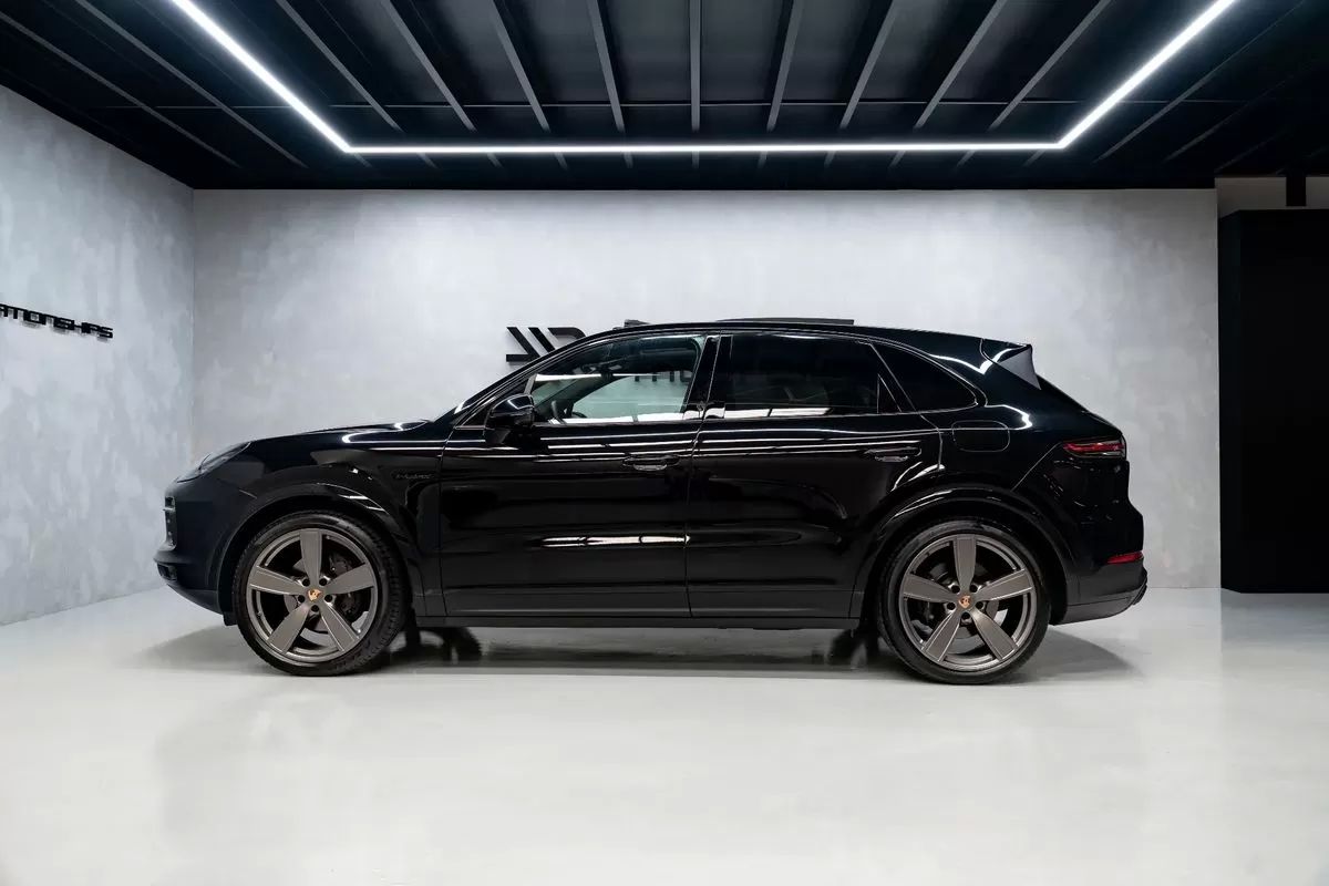 porsche-cayenne-2023-hibrido-2995cc