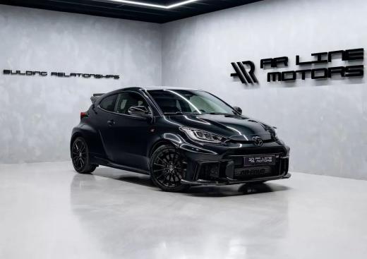 toyota-yaris-2024-gasolina-1618cc