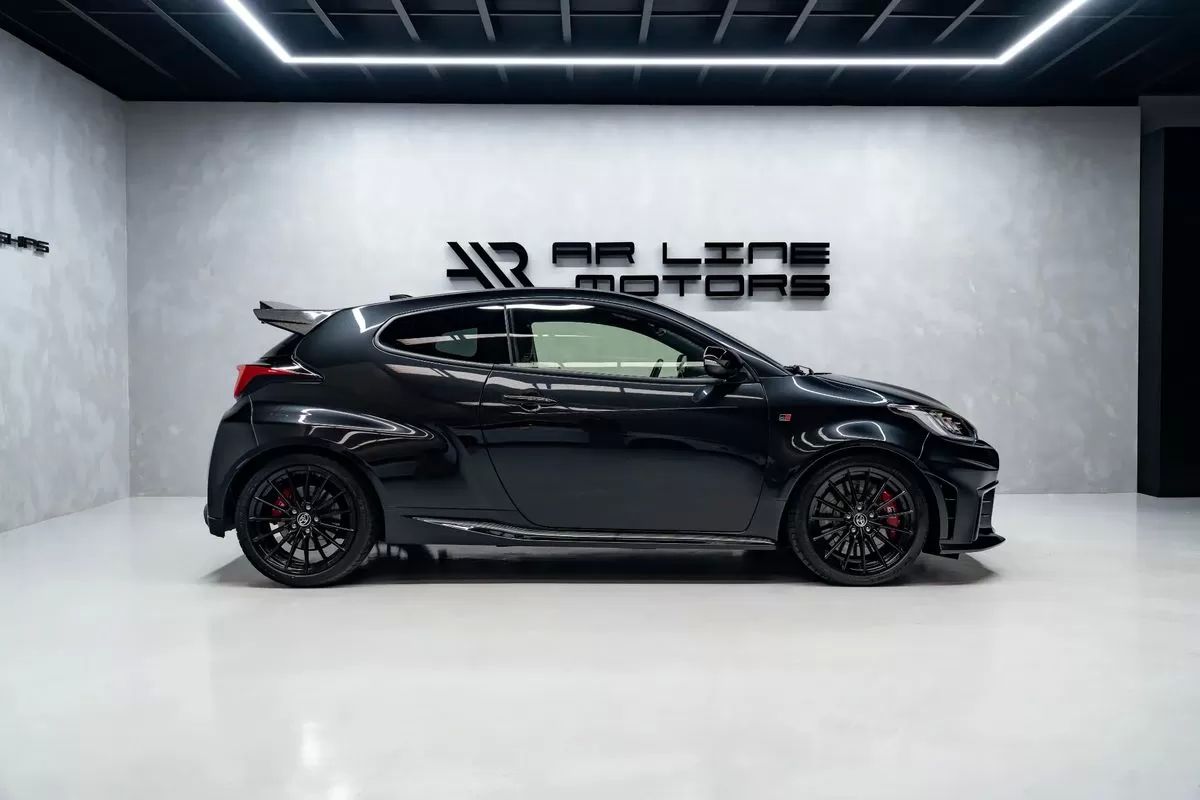 toyota-yaris-2024-gasolina-1618cc