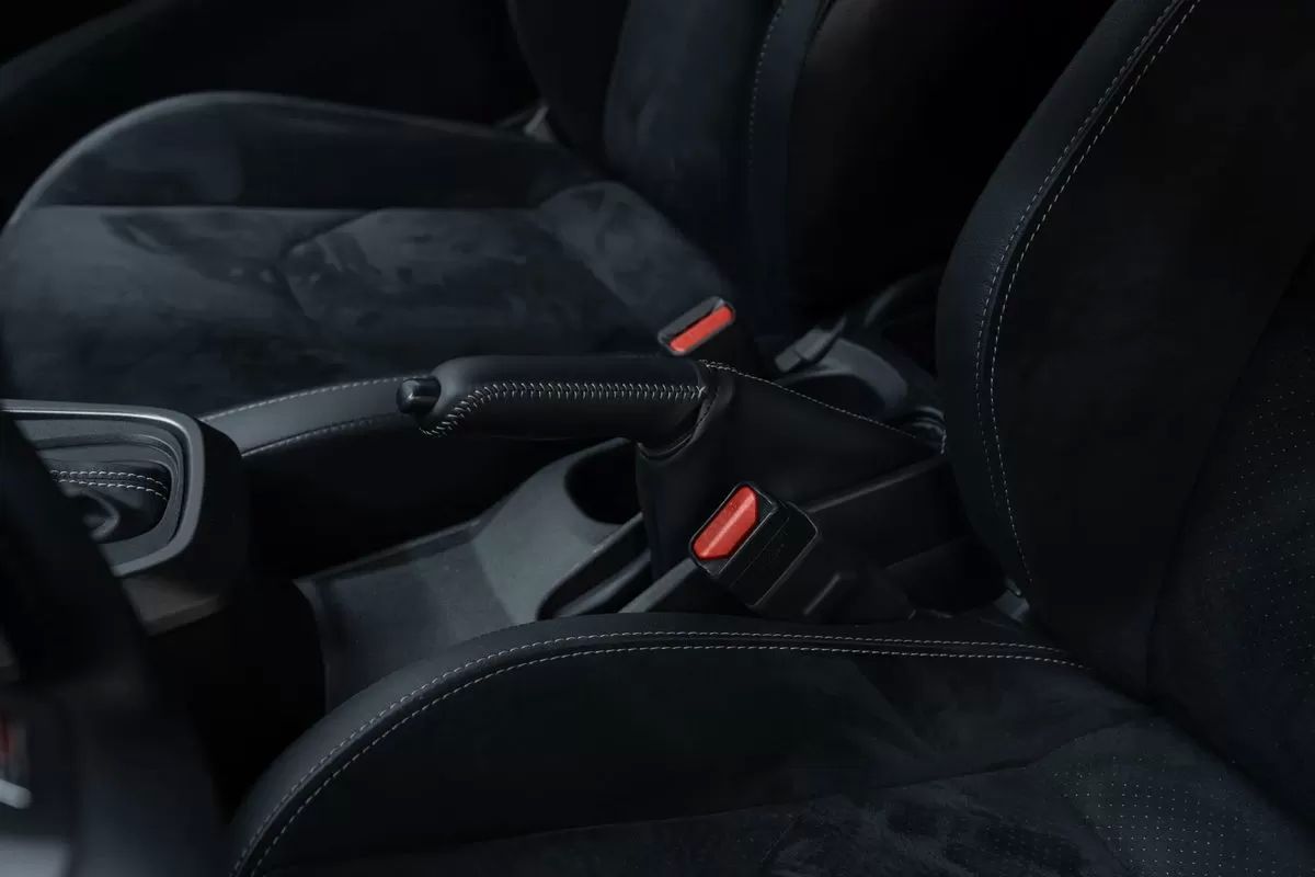 toyota-yaris-2024-gasolina-1618cc