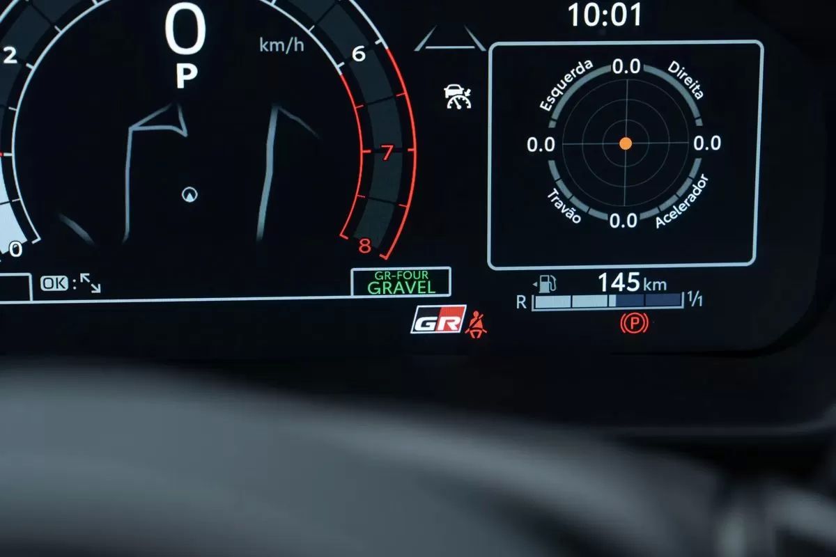toyota-yaris-2024-gasolina-1618cc
