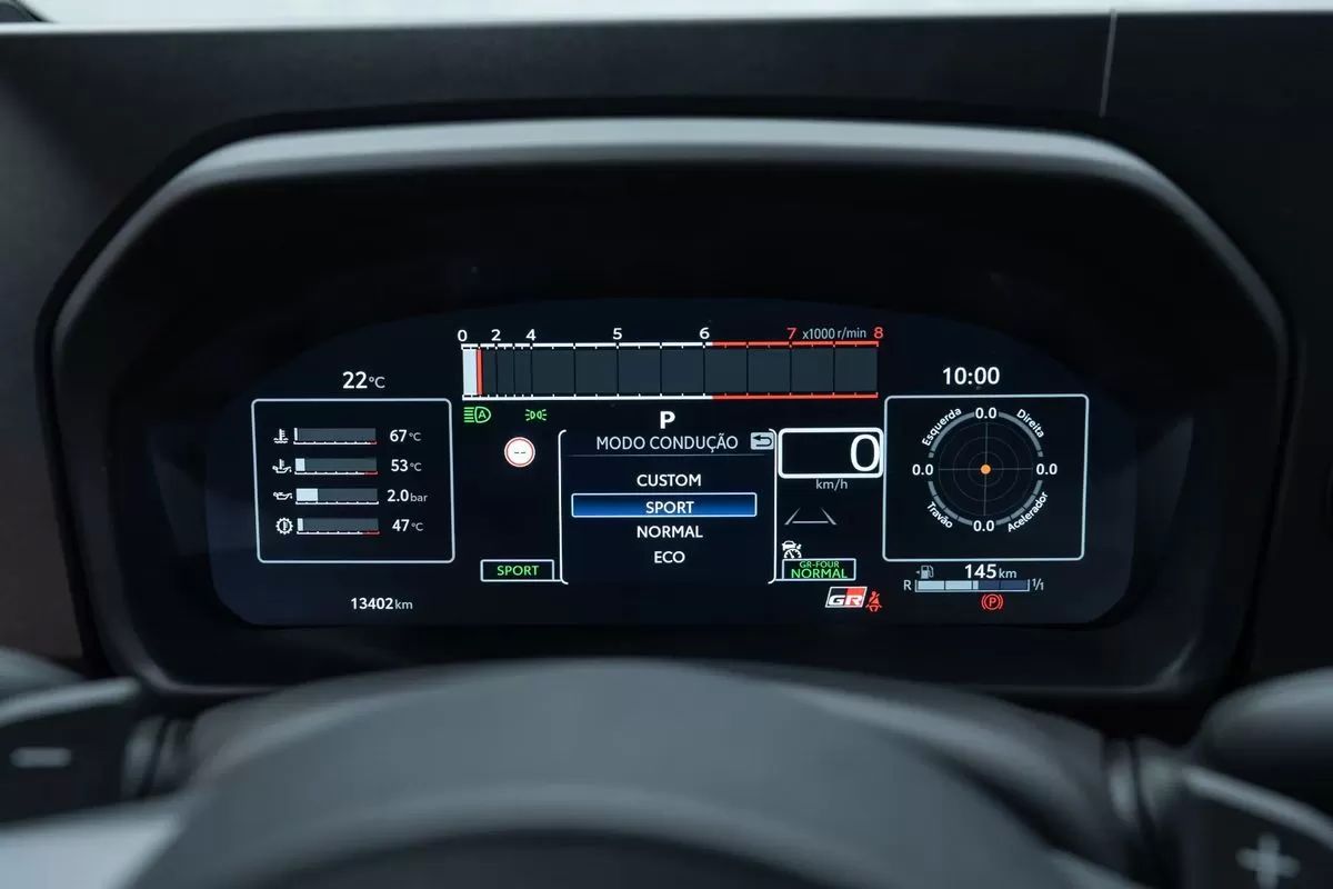 toyota-yaris-2024-gasolina-1618cc