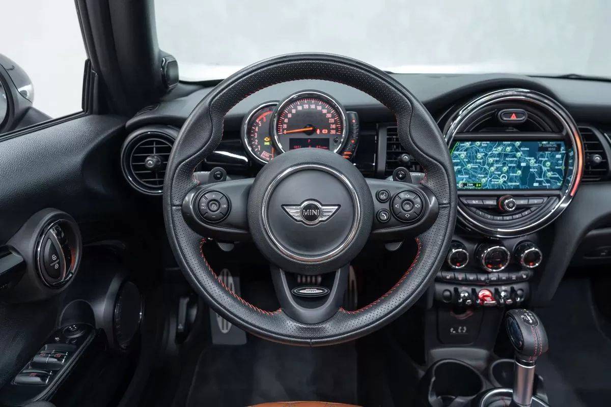 mini-cabrio-2017-diesel-1995cc