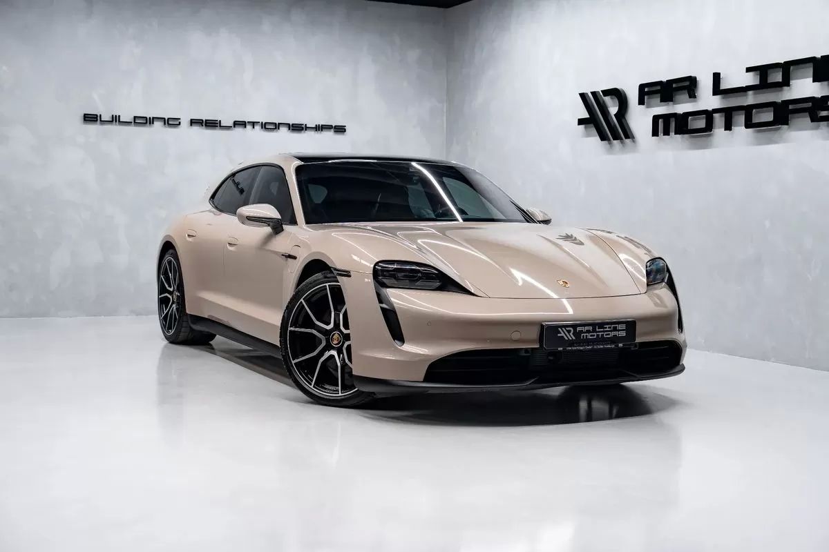 porsche-taycan-2023-eletrico-0cc