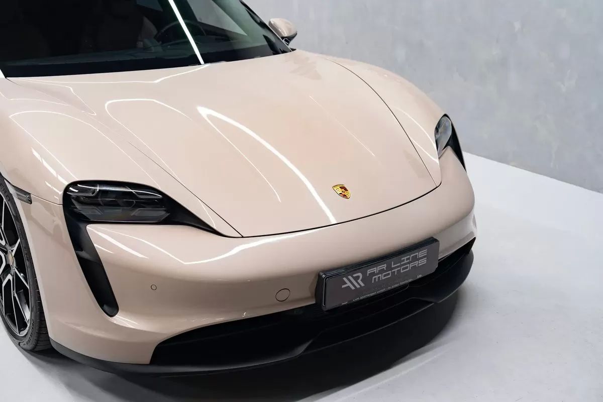 porsche-taycan-2023-eletrico-0cc