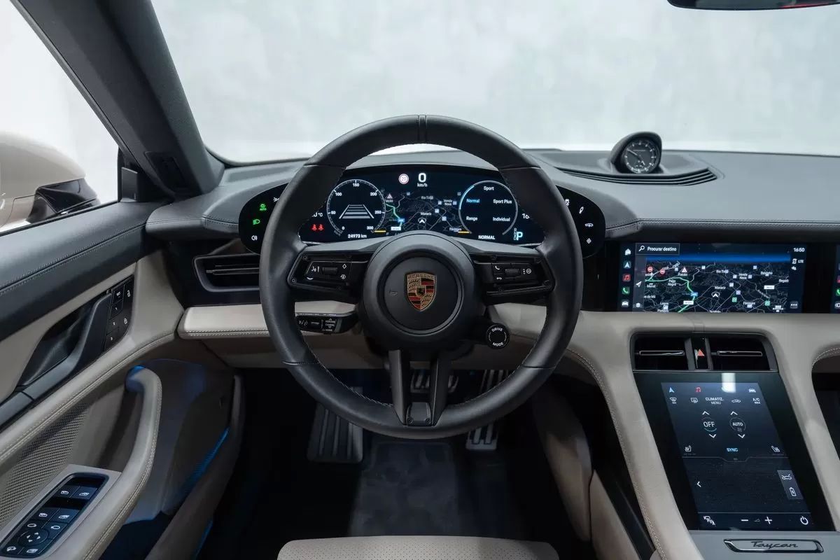 porsche-taycan-2023-eletrico-0cc