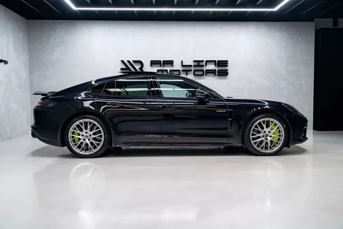 porsche-panamera-2017-hibrido-3996cc