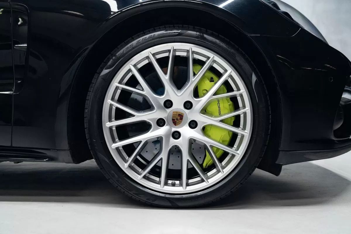porsche-panamera-2017-hibrido-3996cc